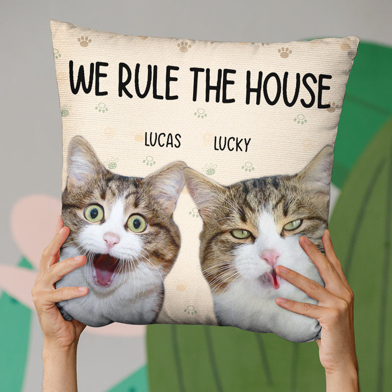 Custom Photo I Rule The House - Cat Personalized Custom Pillow - Gift For Pet Owners, Pet Lovers